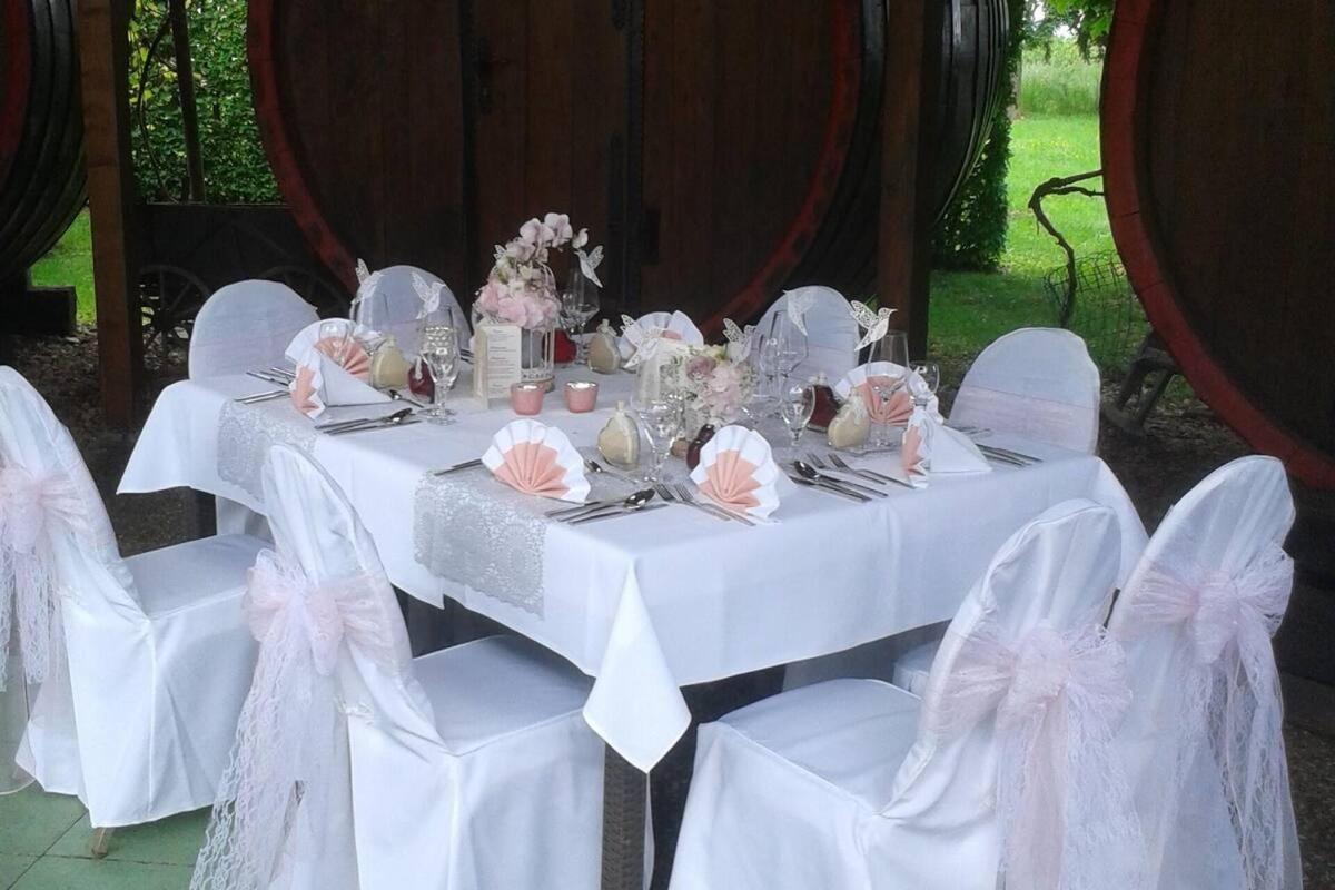 Hotel Waldschloss Бад Камберг Екстериор снимка