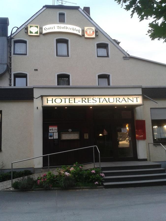 Hotel Waldschloss Бад Камберг Екстериор снимка