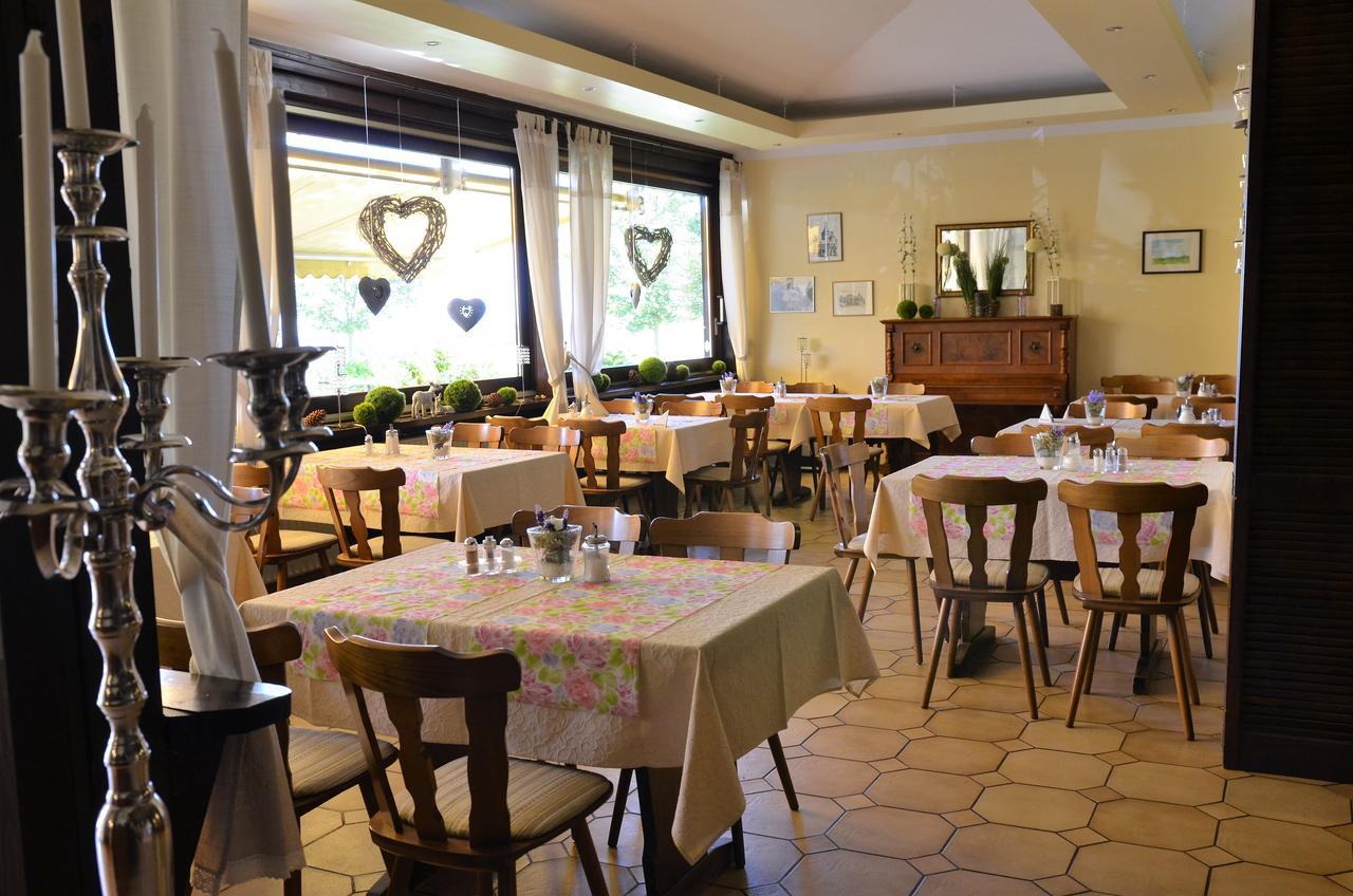 Hotel Waldschloss Бад Камберг Екстериор снимка